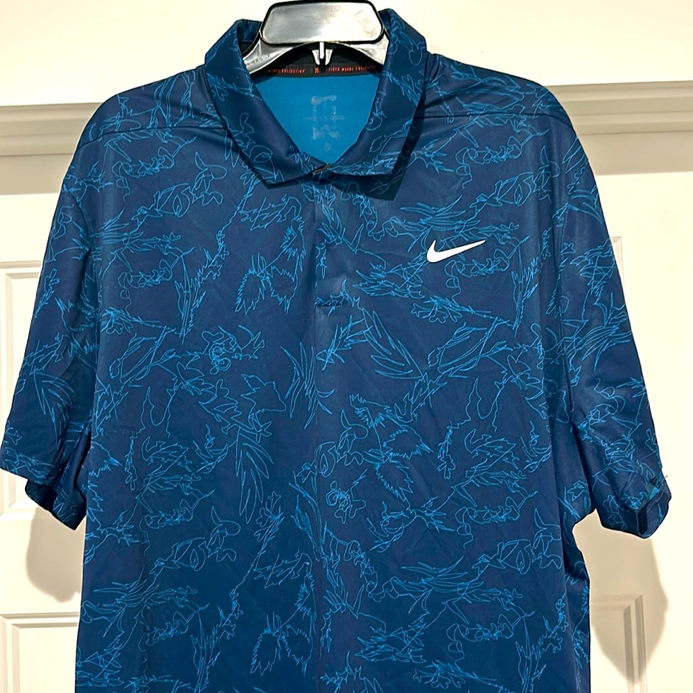Nike Tiger Woods TW collection polo NWOT